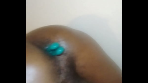 Nonton Booty Juice Dripping thumbnail