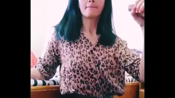 Nonton Sperm On Her Pretty Face thumbnail