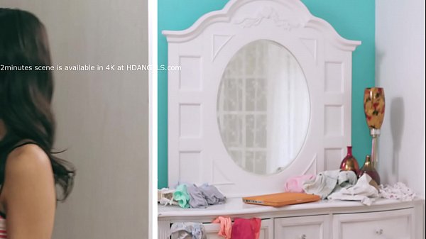 GIRLSWAY - Tight Body Spinners Having Orgasmic_Lesbian Sex - Scarlett Sage, Emily Willis