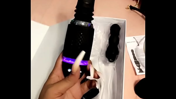 Ts Siin Unboxing New Toy thumbnail