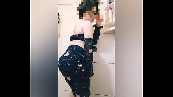 Play MP4 - Cdzinha de calcinha fio dental