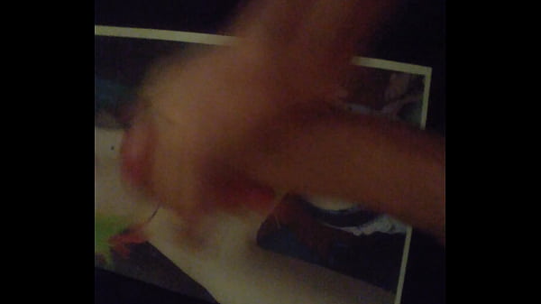 Cumming overthe sexiest babe