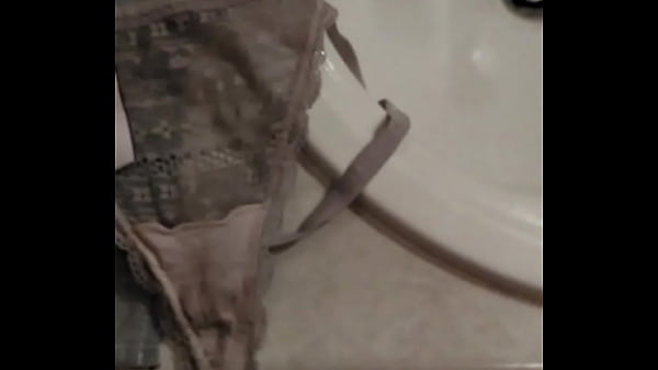 Nonton Leche En Dirty Panties!! thumbnail