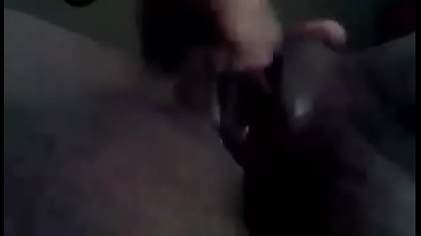 Play MP4 - Jewels gushing