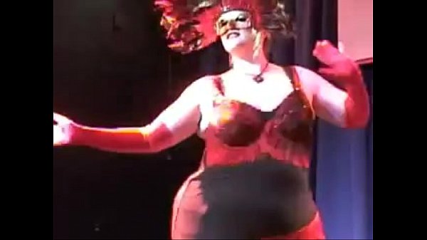 perfect nordic western blonde bbw in maskedburlesque dancefrom