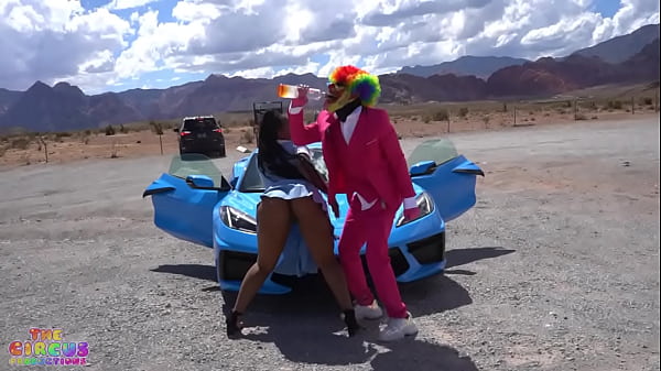 Play MP4 - &OpenCurlyDoubleQuote;Sacrifice&rdquo; Live Performance Featuring Nyny Lew