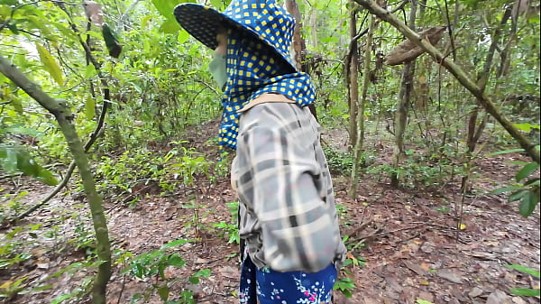 Play MP4 - Amateur Thai villagers have sex in the forest public 4K 18