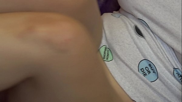 Play MP4 - Sucking a rubber dick&comma; and then deeply insert a dildo into the anal and fuck a juicy butt&period; Favorite home masturbation from a brunette in white socks&period;