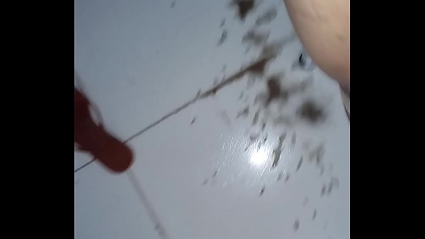 Play MP4 - Que bucetao e esse gostoso ela tem um cu apertado chega meu pau entra rasgando