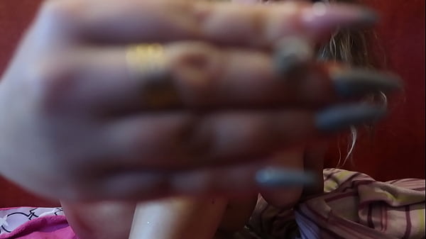 NAKED CUTE GIRL SMOKE_A CIGARRETE IN A ROMANTIC VIDEO