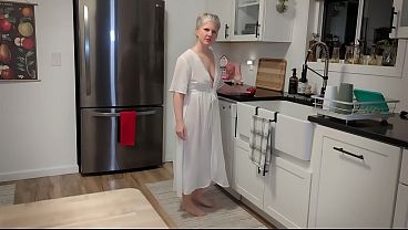 Nonton Gingerbation: Mutual Masturbation Session In The Kitchen thumbnail