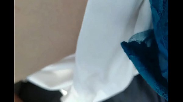 Play MP4 - Radhika Bhabhi met Ex-boyfriend on Highway and Got him aroused in Car Part 1