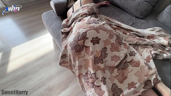 Play MP4 - &Mcy;&acy;&chcy;&iecy;&khcy;&acy; &pcy;&rcy;&ocy;&scy;&ycy;&pcy;&acy;&iecy;&tcy;&scy;&yacy; &ocy;&tcy; &mcy;&acy;&scy;&scy;&acy;&zhcy;&acy; &chcy;&lcy;&iecy;&ncy;&ocy;&mcy; &pcy;&acy;&scy;&ycy;&ncy;&kcy;&acy;