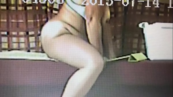 Meine geile Ehefrau reitet Dildo