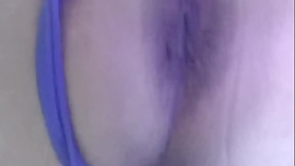 Play MP4 - asian trans play her ass in bed while masturbate her cock