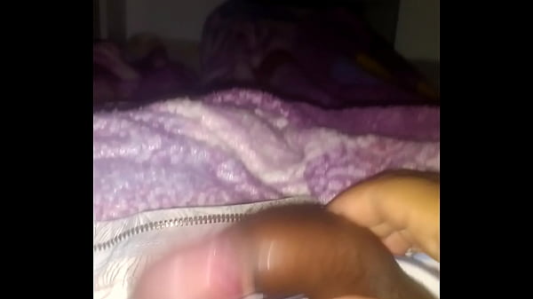 Sou totalmente ATV , vasca&iacute;no chupador de cusinho lisinho 