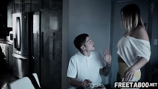 Stepsister Blair Williams Takes Advantage To Her Stepbrother 