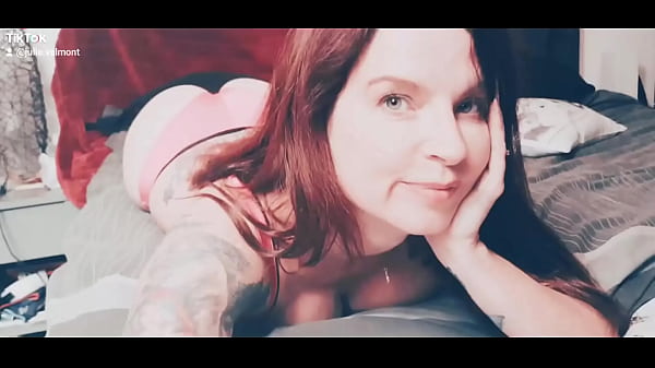 Nonton Coucou Toi, Profite De Mon Abonnement &agrave; Moiti&eacute; Prix , Deviens Fan, Abonne Toi... thumbnail