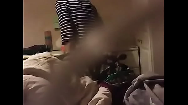 Play MP4 - Hijab girl dress