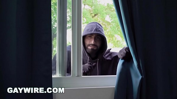 GAYWIRE - Turns To Ass Invasion 