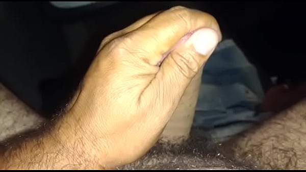 Play MP4 - Caminhoneiro safado mostrando sua rola