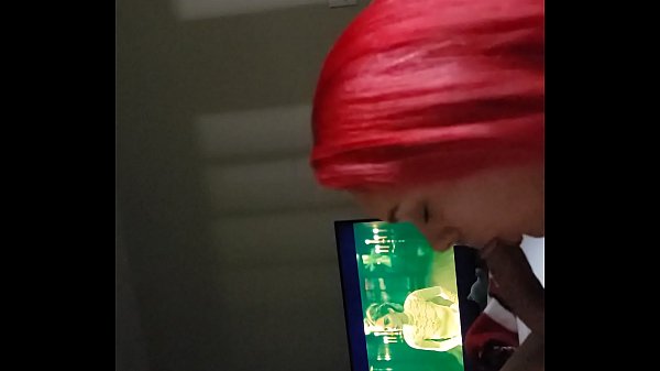 HALLOWEEN SLUTGOES TRICK OR TREATING