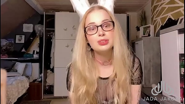 My first video i introduce myself ; 