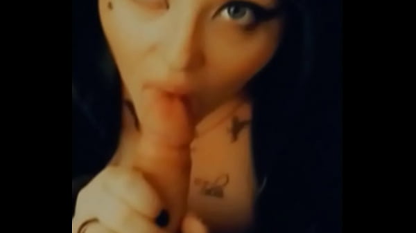 Nonton Xxxsubkitxxx Wants To Taste Yew thumbnail