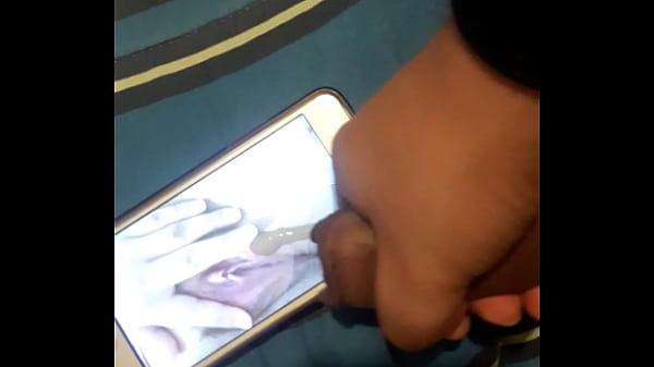 Imaginando como te lleno de semen