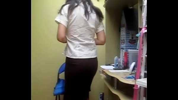 Me Encanta Follarme El Culo Bien Duro thumbnail