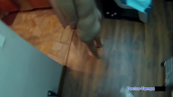 Dr tampa locking up a broad naomi alice 