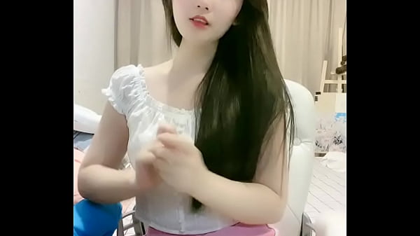 Nonton 小倩倩来自陕西 thumbnail