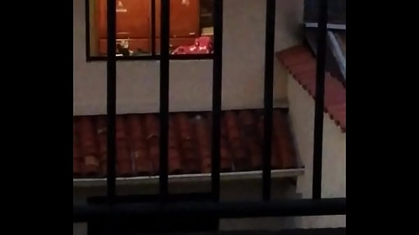 Observando a mi Vecino se masturba 