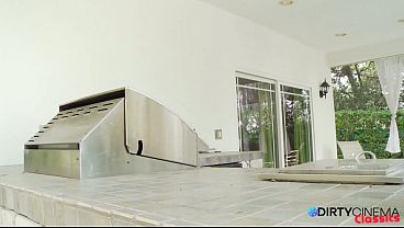 Nonton Cookout Becomes Wild Ebony Orgy thumbnail