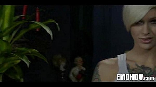 Nonton Hot Emo Slut 057 thumbnail