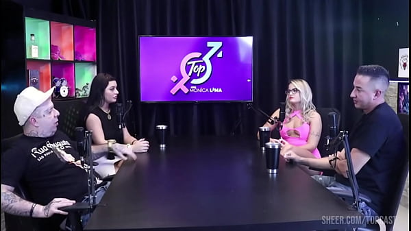 Putaria ao vivo MonicaLima e_Loira muita gostosa nao_se controlam e fazem um_putaria_deliciosa ao vivo para todo mundo