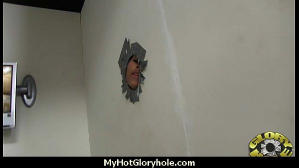 Naturalcute black teentries out gloryhole 21