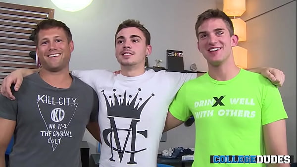 3 Hot Dudes Have A Gay Threesome thumbnail