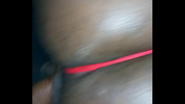 Play MP4 - 3 some me my bitch and a CD the beginning