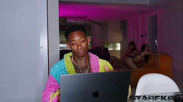 Bbc Reverse Gangbang W Amber Kawaii Catherine Knight Mia Stone thumbnail