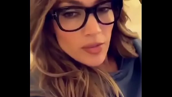 Play MP4 - Sexy Jennifer Lopez