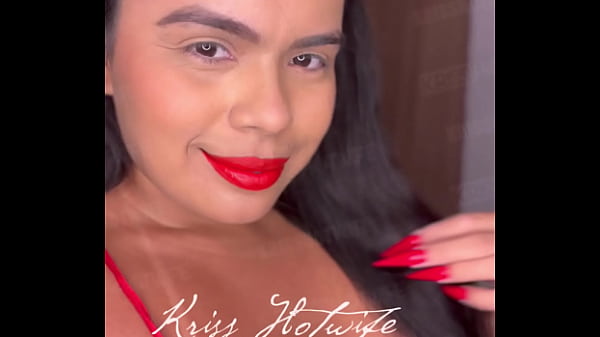 Coelhinha quer cenoura bem gostosa me d&aacute; bunny wants a very tasty carrot can you give it to me 