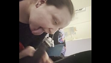 Watch That Throat Game! thumbnail