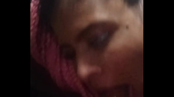 Boquete no ônibus, cada lombada uma engasgada, com direito a gozada na_boca!!