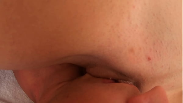 Play MP4 - Real hardcore facesitting