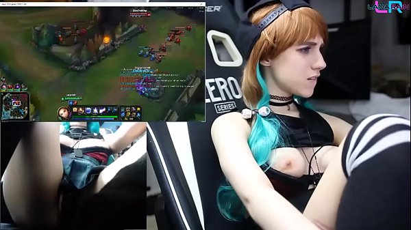 Teen Playing Leagueof Legends with an_Ohmibod 2/2