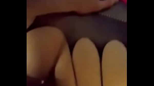 Play MP4 - Blonde married slut