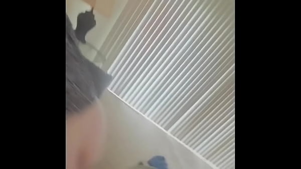 Play MP4 - Young Blonde Pawg worships BBC