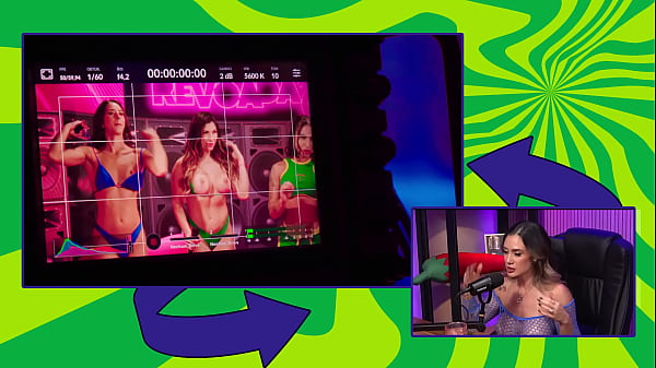 Busty_hottie wants anal at anycost