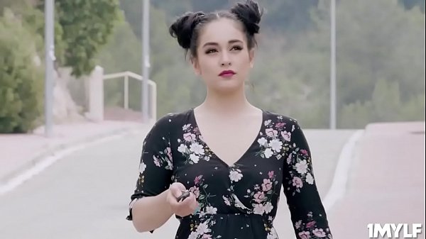 Ginebra give her body to luscious couple 